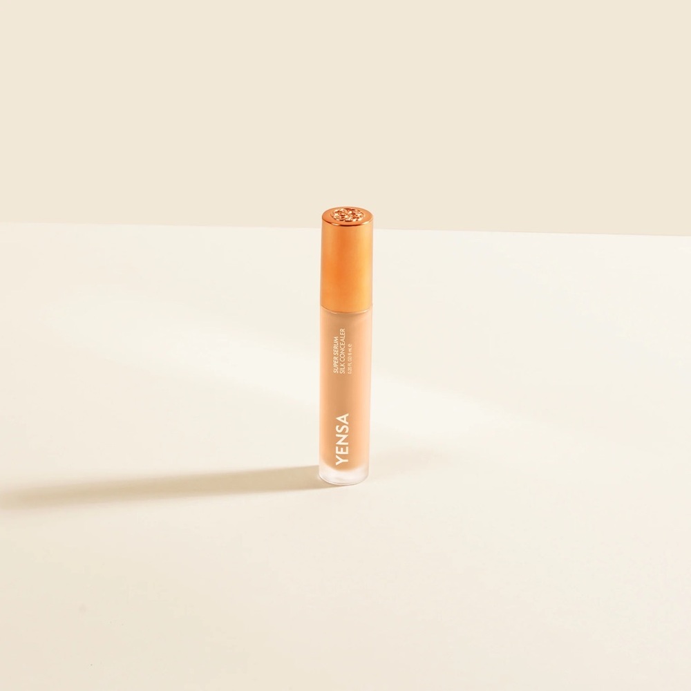 Yensa SUPER SERUM SILK CONCEALER